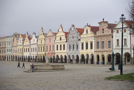 中世の街並が残る広場