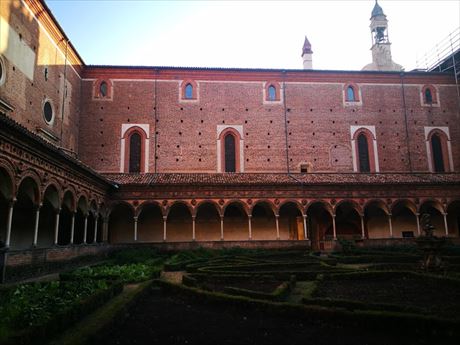 パヴィア修道院