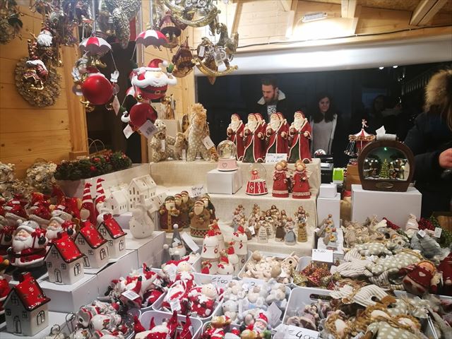 ミラノのクリスマスマーケット