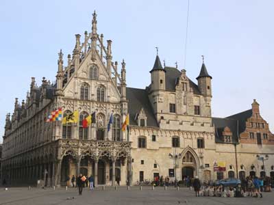 アントワープとメッレヘンへの日帰りツアー 鉄道利用 日本語ガイド付き ブリュッセルの観光 現地オプショナルツアー予約なら みゅう