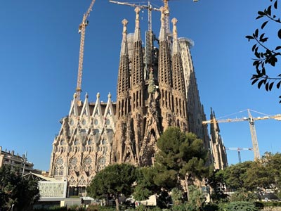 オンライン体験ツアー ライブ配信 サグラダファミリア観光 バルセロナの観光 現地オプショナルツアー予約なら みゅう オンライン体験ツアー ライブ配信 サグラダファミリア観光 バルセロナの観光 現地オプショナルツアー予約なら みゅう