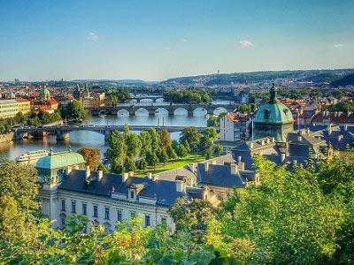 ウィーンからプラハへの観光・オプショナルツアー一覧