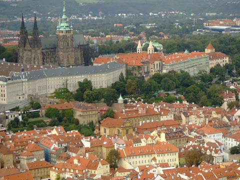 プラハ市内観光の観光・オプショナルツアー一覧